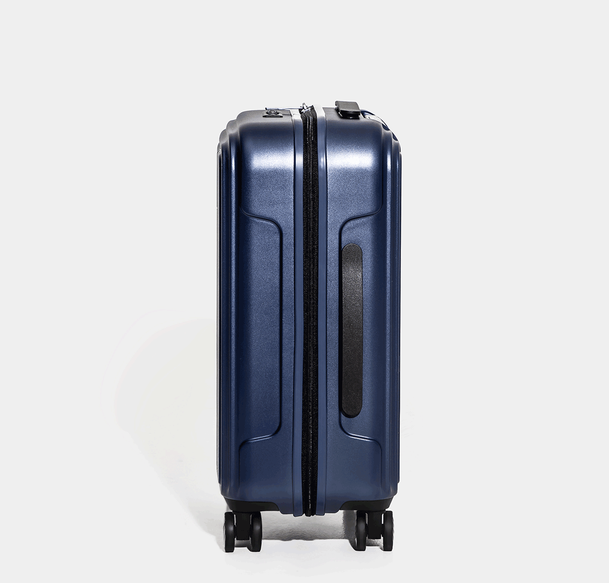 FRAME 20" Carry-On Suitcase