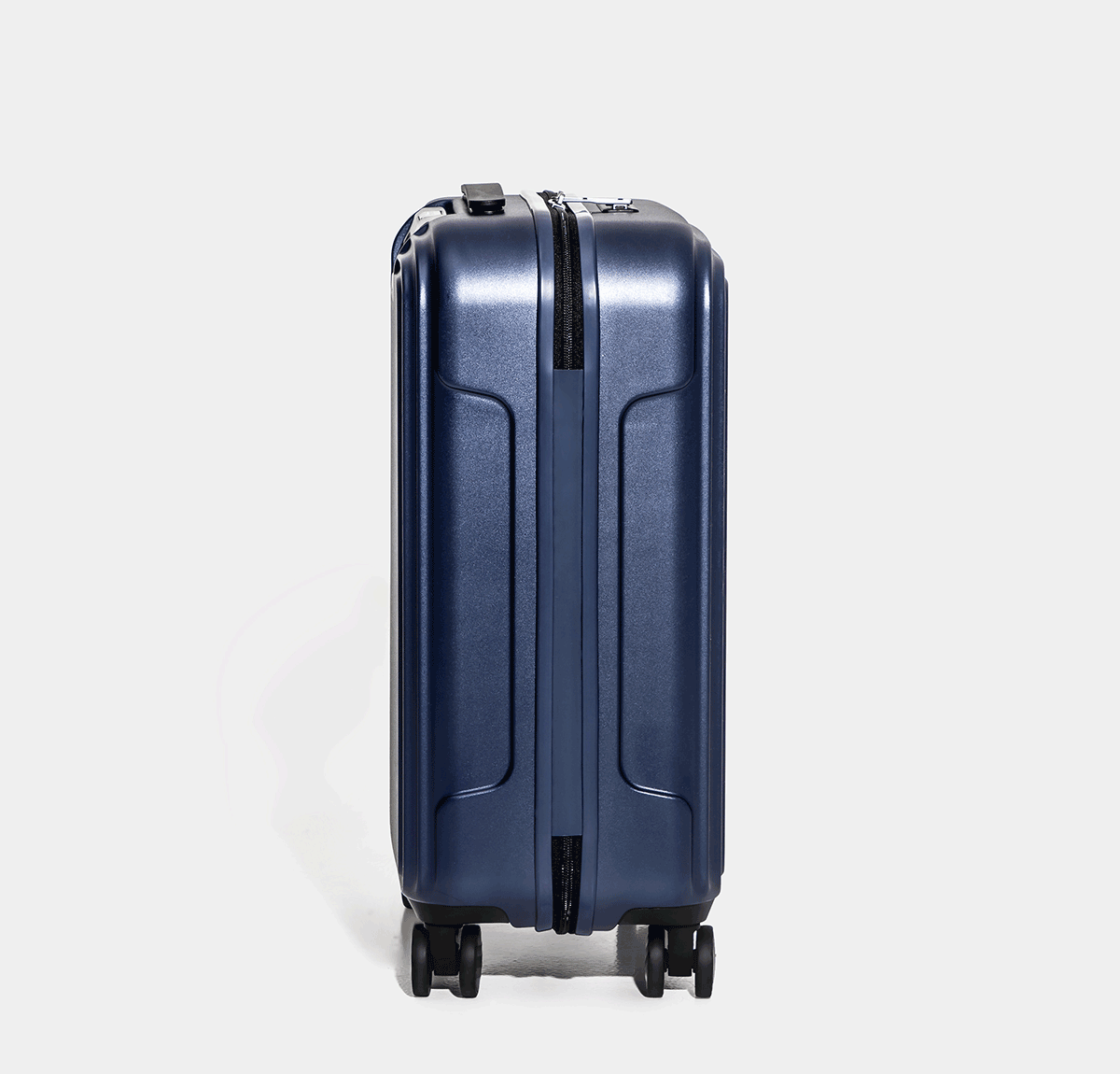 FRAME 20" Carry-On Suitcase